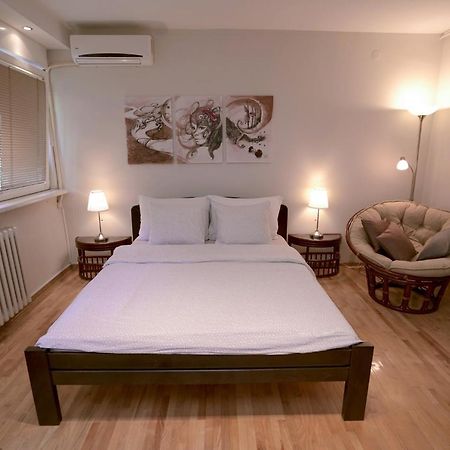 Apartmán Ratan Bělehrad Exteriér fotografie