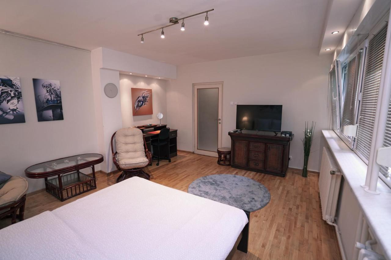 Apartmán Ratan Bělehrad Exteriér fotografie